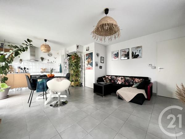 Appartement T3 à vendre  3 pièces - 62,52 m2 CUGNAUX - 31