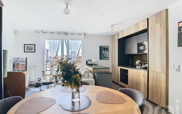 Appartement à louer    3 pièces • 60 m2 Maisons-Alfort