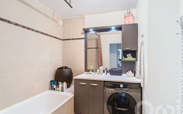 Appartement à louer    3 pièces • 60 m2 Maisons-Alfort
