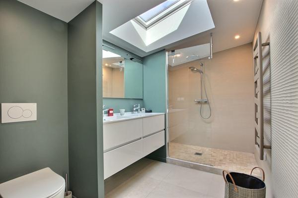 Maison 9 pièces - 253 m² Bien prestige