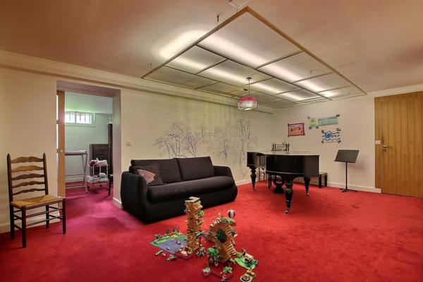 Maison 9 pièces - 253 m² Bien prestige