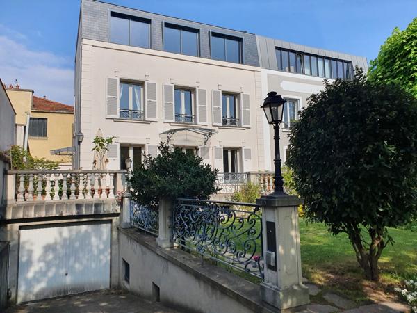Maison 9 pièces - 253 m² Bien prestige