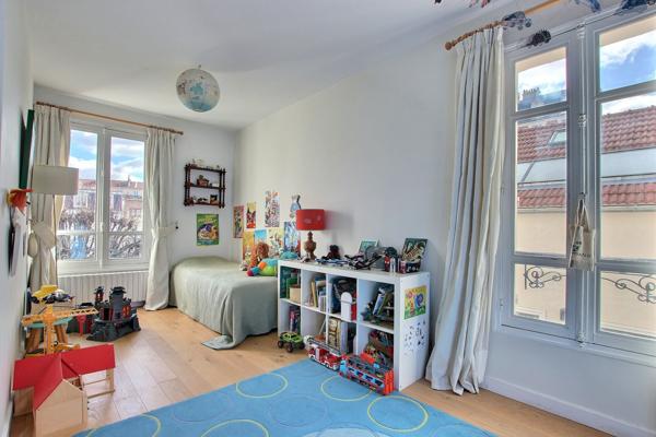 Maison 9 pièces - 253 m² Bien prestige