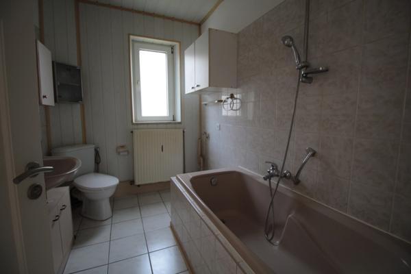 Dpt Moselle (57), à louer BOUZONVILLE appartement T4
