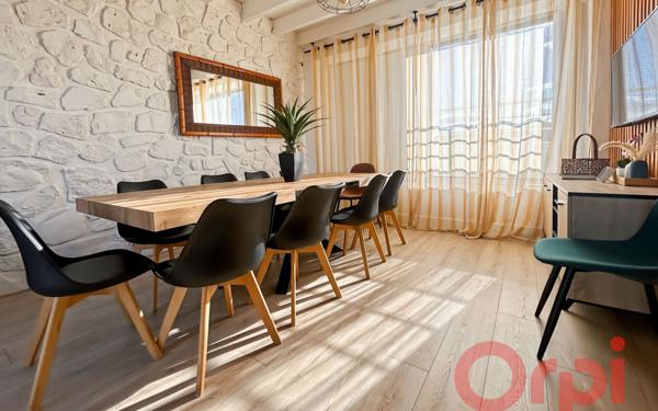 Maison à vendre    8 pièces •  Valras-Plage