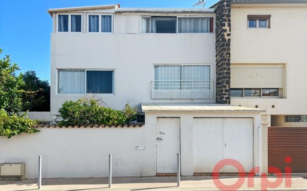 Maison à vendre    8 pièces •  Valras-Plage