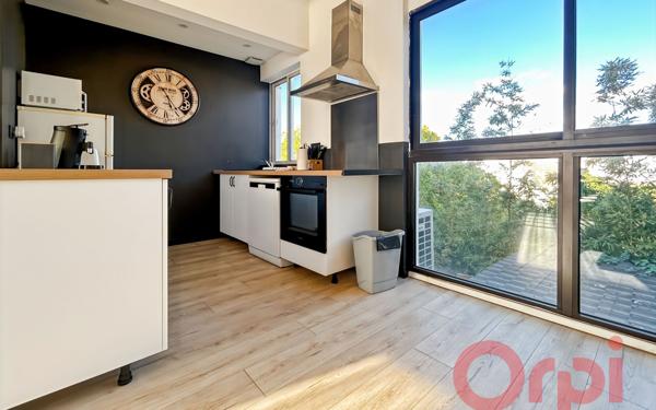 Maison à vendre    8 pièces •  Valras-Plage