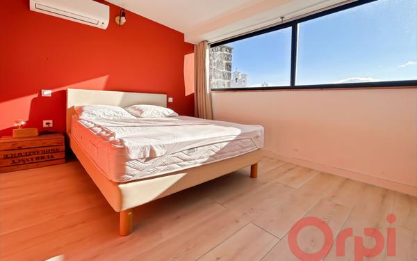 Maison à vendre    8 pièces •  Valras-Plage