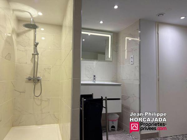 Maison Carnoules 8 pièce(s) 191 m2