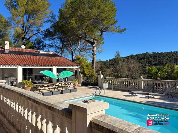 Maison Carnoules 8 pièce(s) 191 m2