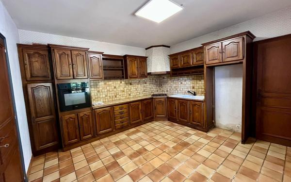 Maison à vendre    5 pièces •  Brie