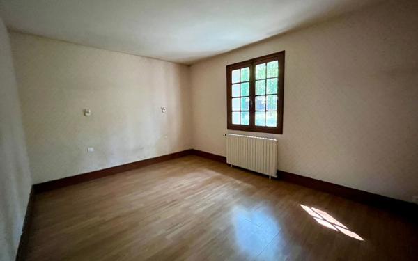 Maison à vendre    5 pièces •  Brie