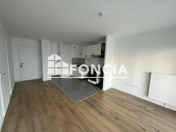 Location Appartement 2 pièces 40.6 m² - 3BIS RUE DES ROMAINS Reims 51100