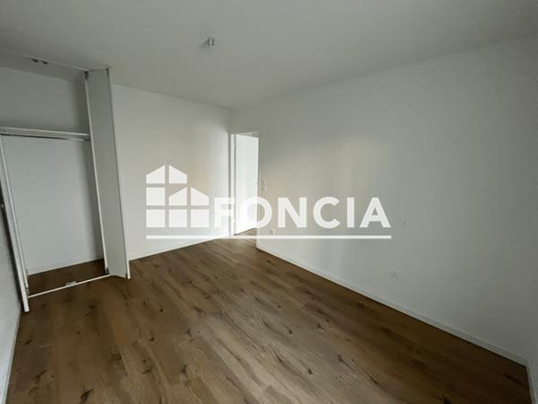 Location Appartement 2 pièces 40.6 m² - 3BIS RUE DES ROMAINS Reims 51100