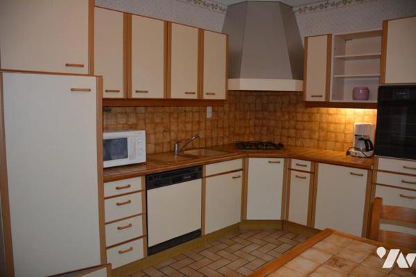 Vente sur la commune de Vaiges maison d'habitation avec garage et jardin