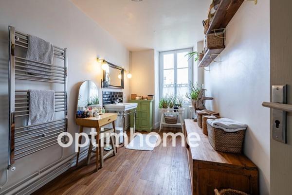 Maison en pierre … 140m2 de charme et de confort. Moret Loing Orvanne (77)