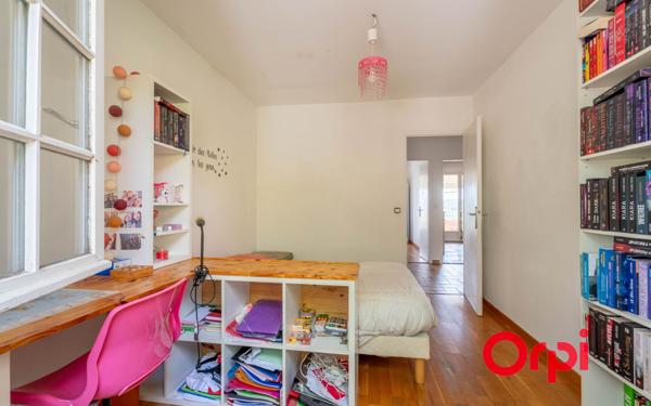 Maison à vendre    6 pièces • 185,43 m2 Lozanne