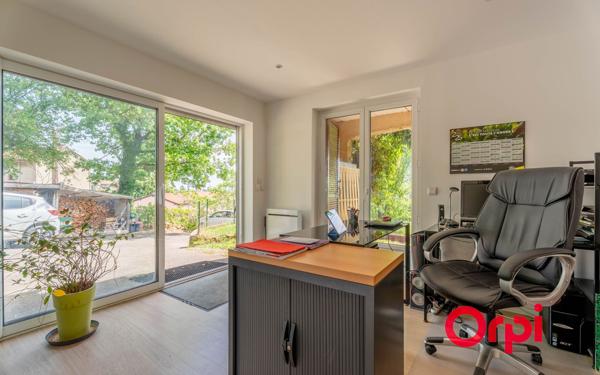 Maison à vendre    6 pièces • 185,43 m2 Lozanne