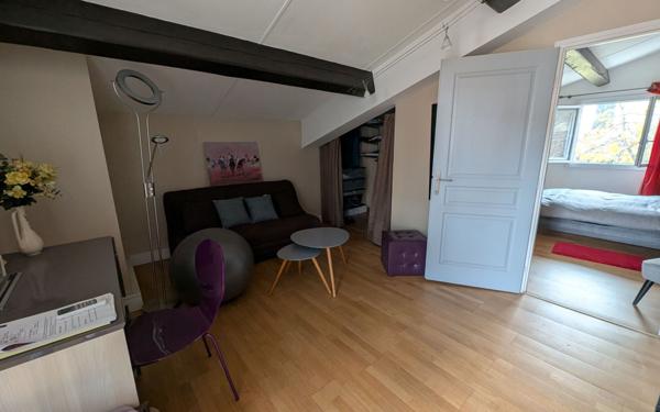 Maison à vendre    3 pièces • 69 m2 Toulon