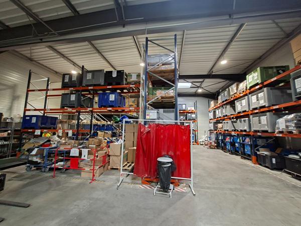 Local commercial Les Achards 808 m2 , Les achards