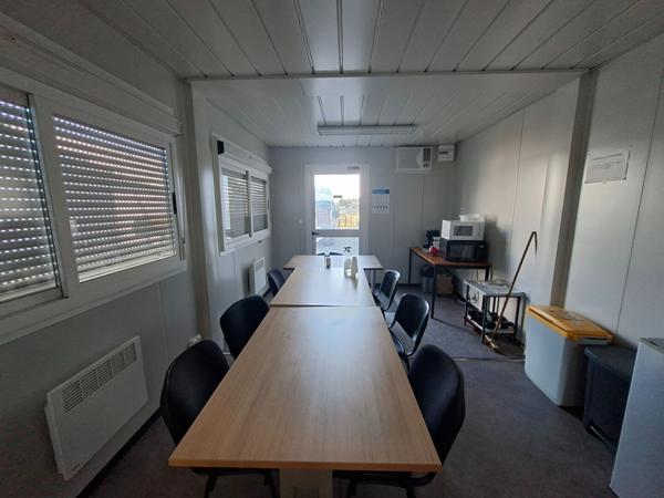 Local commercial Les Achards 808 m2 , Les achards