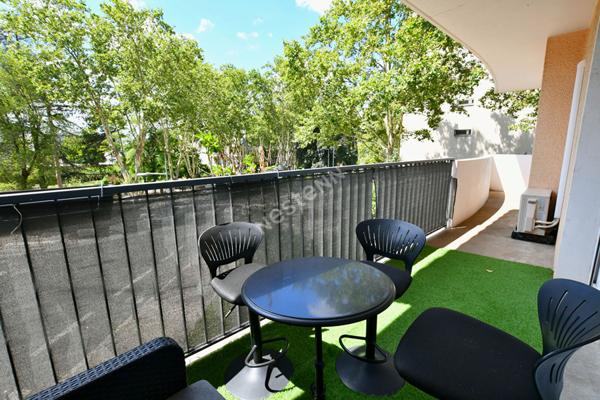 Appartement Villeurbanne MARENGO 88 m² - T4 - Balcon - garage et place de parking