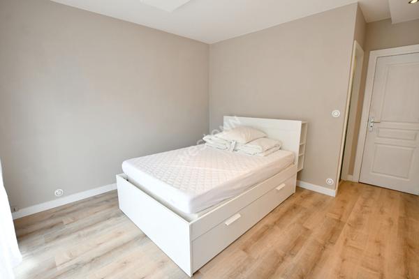 Appartement Villeurbanne MARENGO 88 m² - T4 - Balcon - garage et place de parking