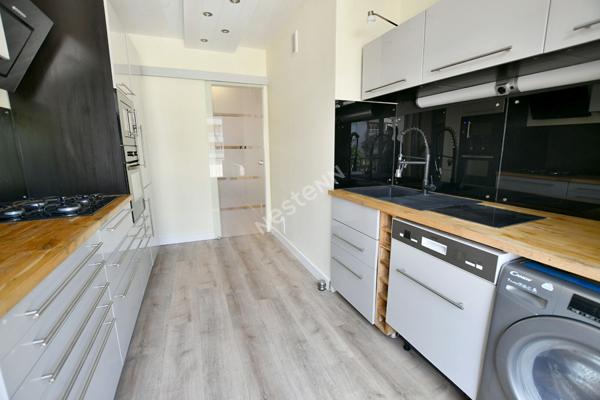 Appartement Villeurbanne MARENGO 88 m² - T4 - Balcon - garage et place de parking