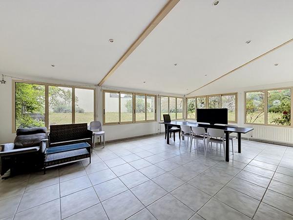 Maison Saint Sylvain D'Anjou - 6 pièces - 209 m2