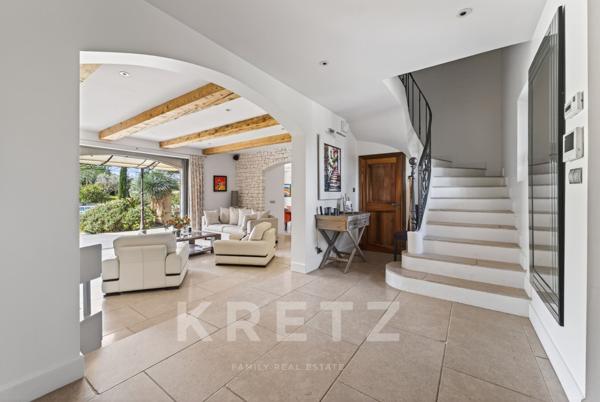 Villa contemporaine haut de gamme avec piscine – Saint-Rémy-de-Provence