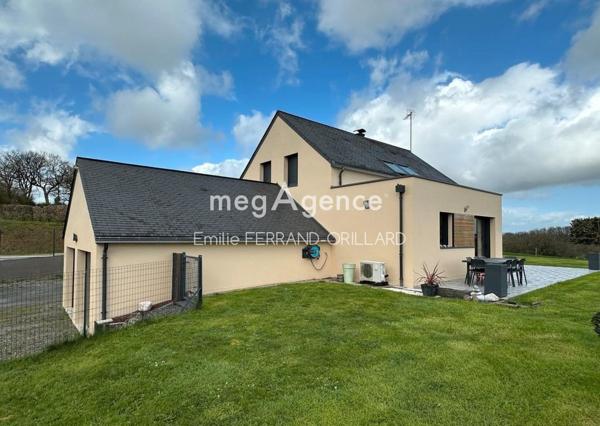 Maison à OMBREE D ANJOU, 49420 - 8 pièces 153m²