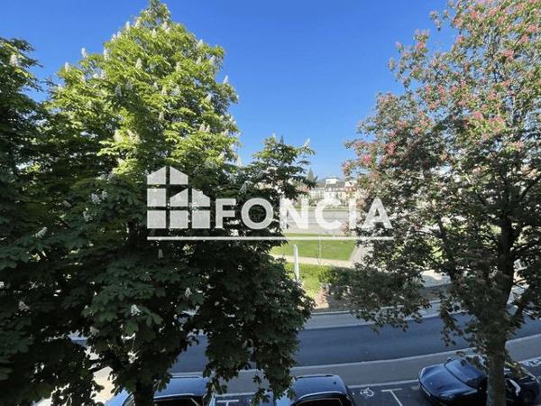 Location Appartement 6 pièces 168.2 m² - 15 BLD DU CHAMPS DE MARS Colmar 68000