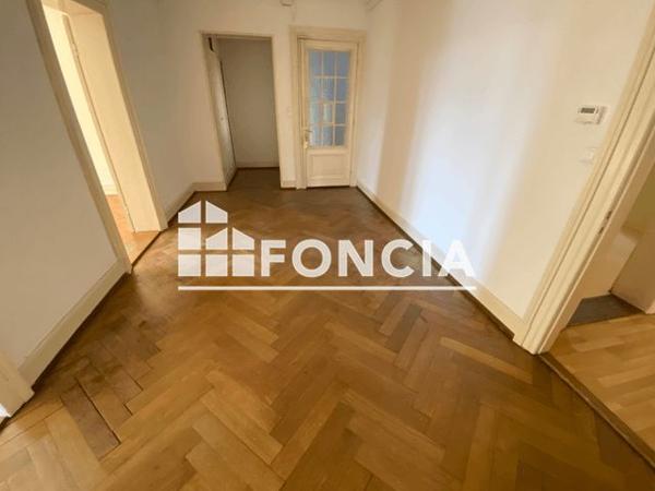 Location Appartement 6 pièces 168.2 m² - 15 BLD DU CHAMPS DE MARS Colmar 68000