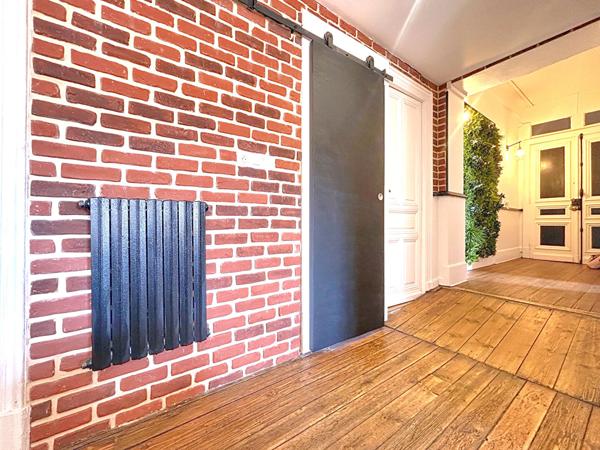 APPARTEMENT T4 CHARMANT, ATYPIQUE ET LUMINEUX AVEC CAVE ET JARDIN