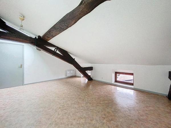 Appartement à louer à Bourg-en-Bresse (01000)