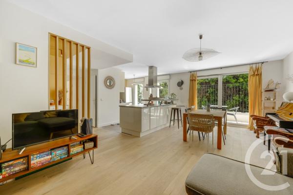 Appartement F3 à vendre  3 pièces - 77,37 m2 MONTROUGE - 92