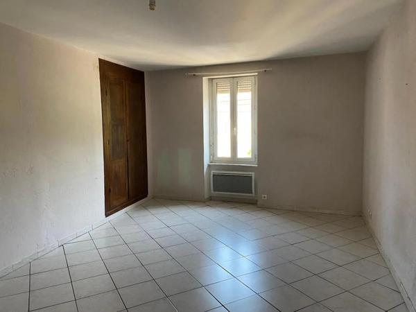 Appartement à louer aux Vans (07140)