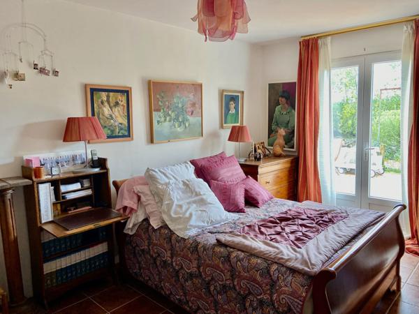 Longère au coeur du marais breton avec dépendances