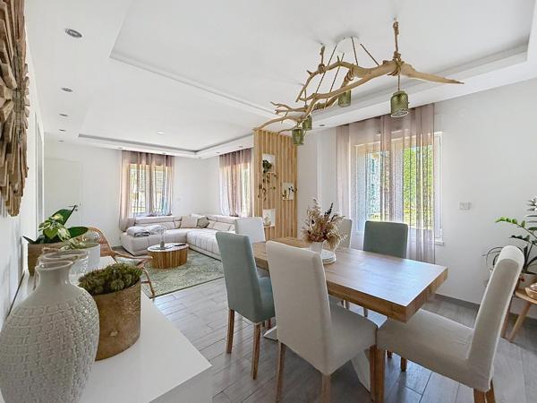 Maison moderne prête à accueillir ses prochains propriétaires