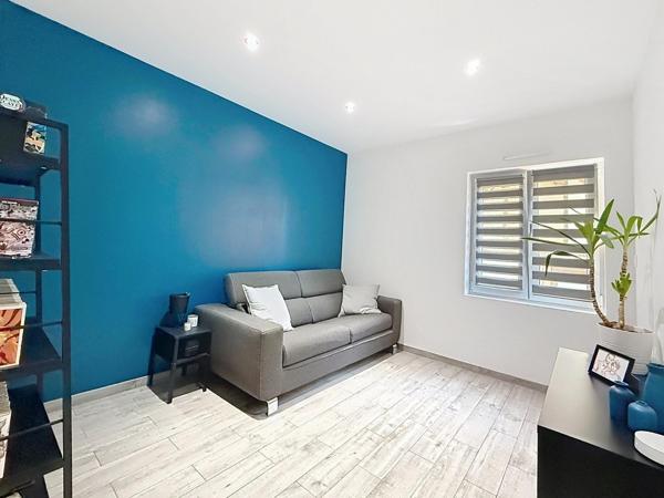 Maison moderne prête à accueillir ses prochains propriétaires