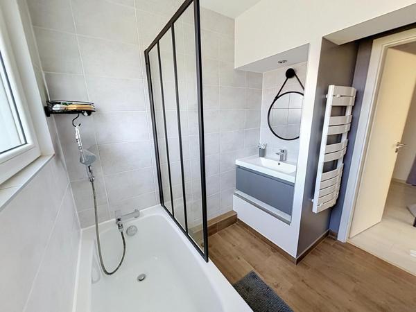 Maison moderne prête à accueillir ses prochains propriétaires