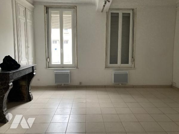 Immeuble de rapport libre d'occupation