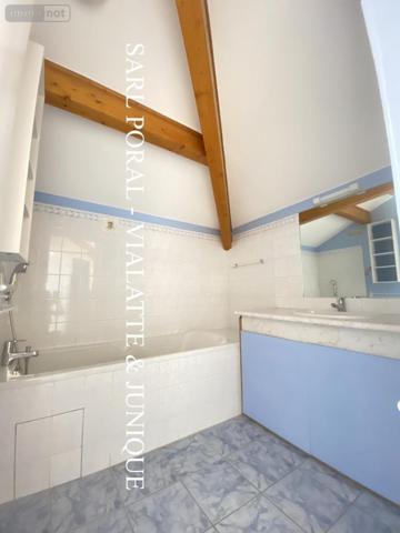 Appartement à louer à Ambérieu-en-Bugey dans l'Ain (01500), ref : 01031-L698