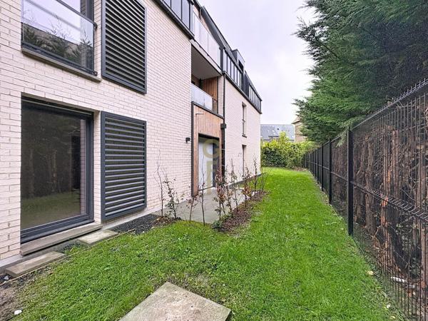 T3 avec terrasse dans quartier résidentiel privilégié