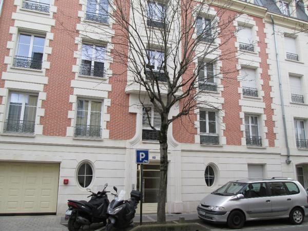 MEUBLE 2 pièces 43.66 m2 Loyer 1 160 €/mois charges comprises **  - Référence  539CC