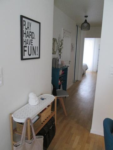 MEUBLE 2 pièces 43.66 m2 Loyer 1 160 €/mois charges comprises **  - Référence  539CC