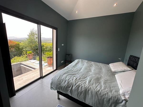 Villa T5 spacieuse avec une architecture moderne - 20240 VENTISERI - HAUTE CORSE - FRANCE