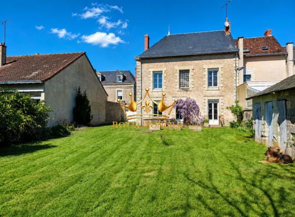 CENTRE DE DANGE ST ROMAIN, vue sur le jardin