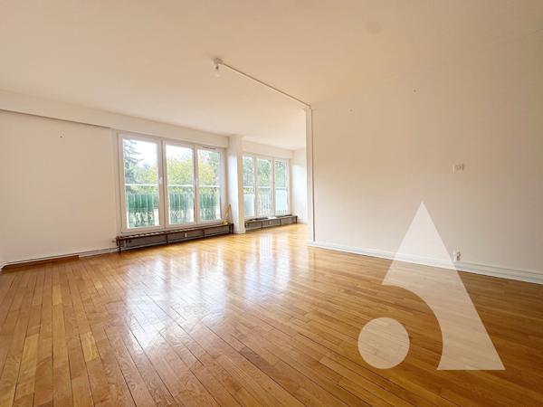 Appartement 5 pièces 102.75 m2