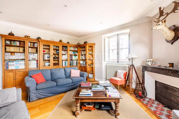 EXCLUSIVITE / BORDEAUX Centre : appartement rénové
